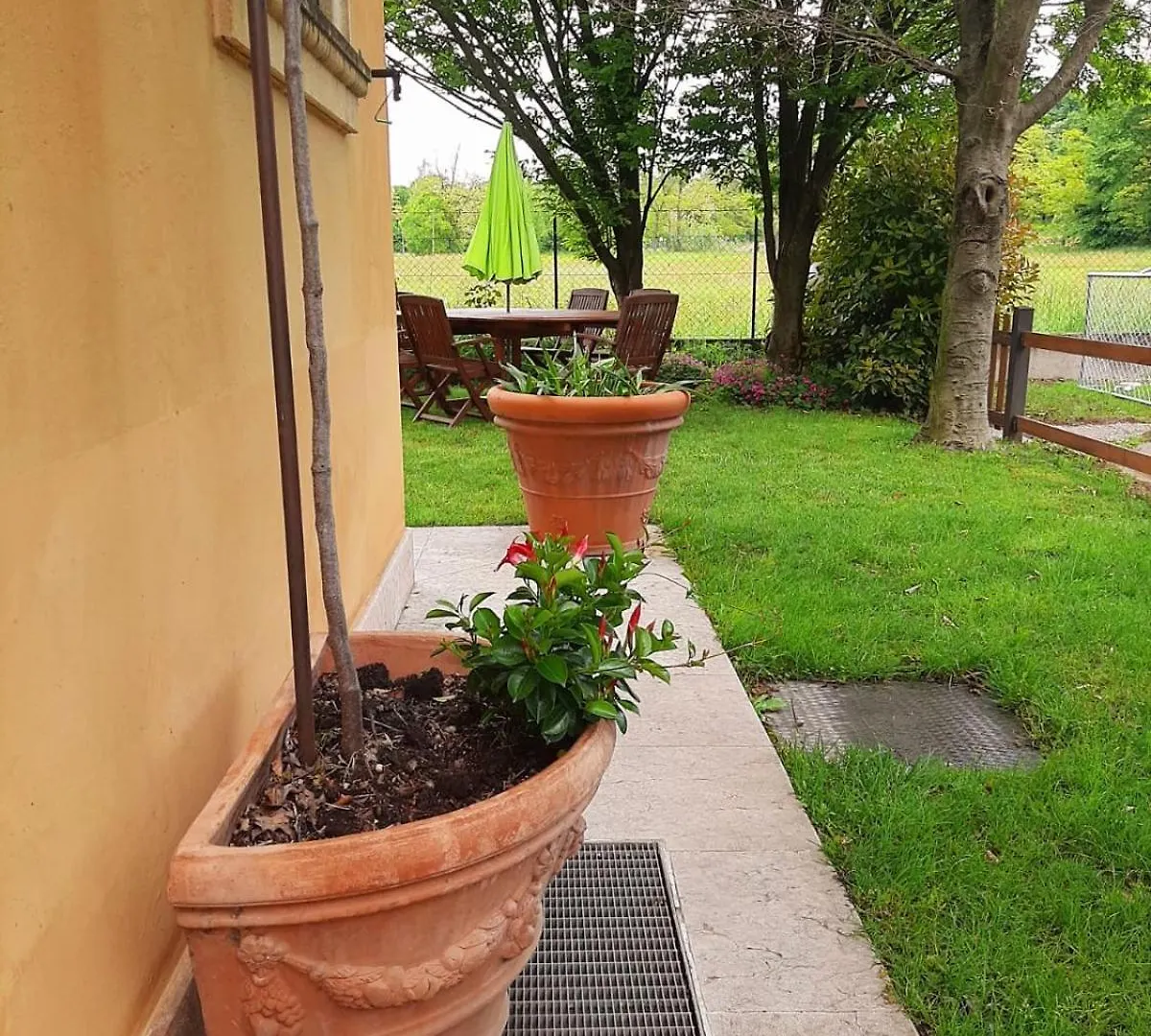 Casa Vittoria-Relax Tra Lago Di Garda E Verona Custoza Italy