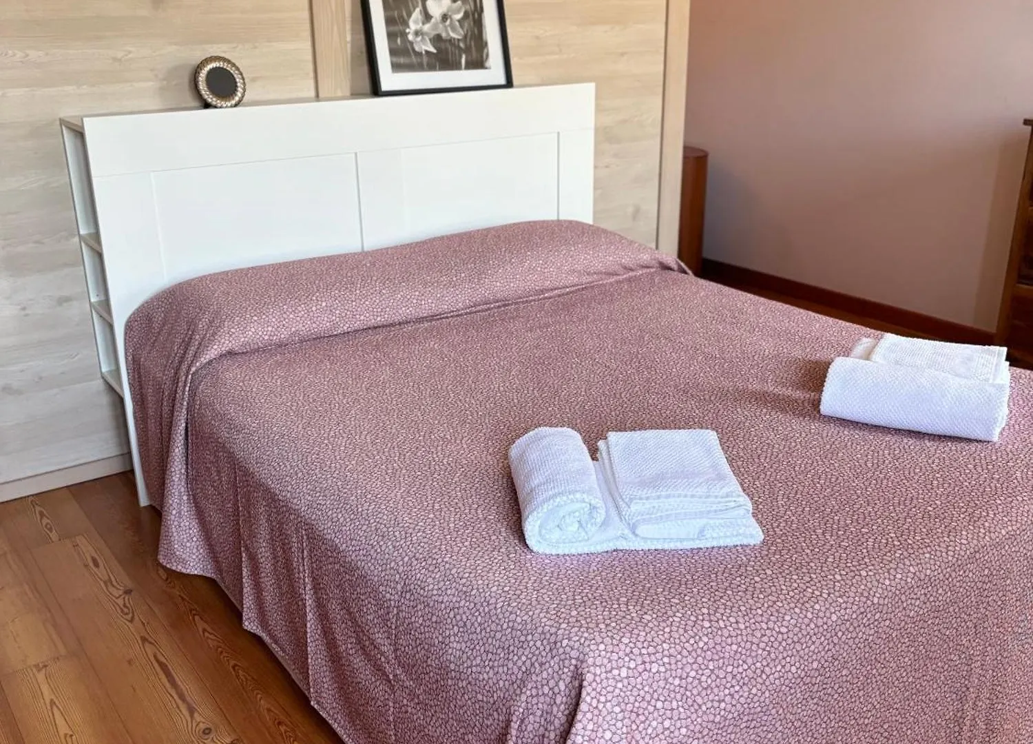Casa Vittoria-Relax Tra Lago Di Garda E Verona Custoza 0*,